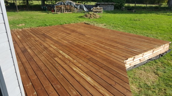 Terrasse bois sur maison d'ossature bois