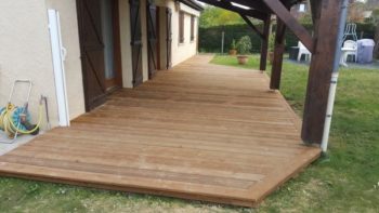 Terrasse bois pin classe 4 marron